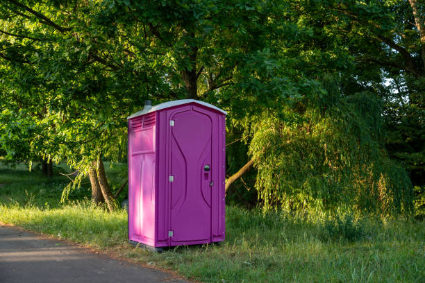 Best Portable restroom trailer rental  in Comanche, OK